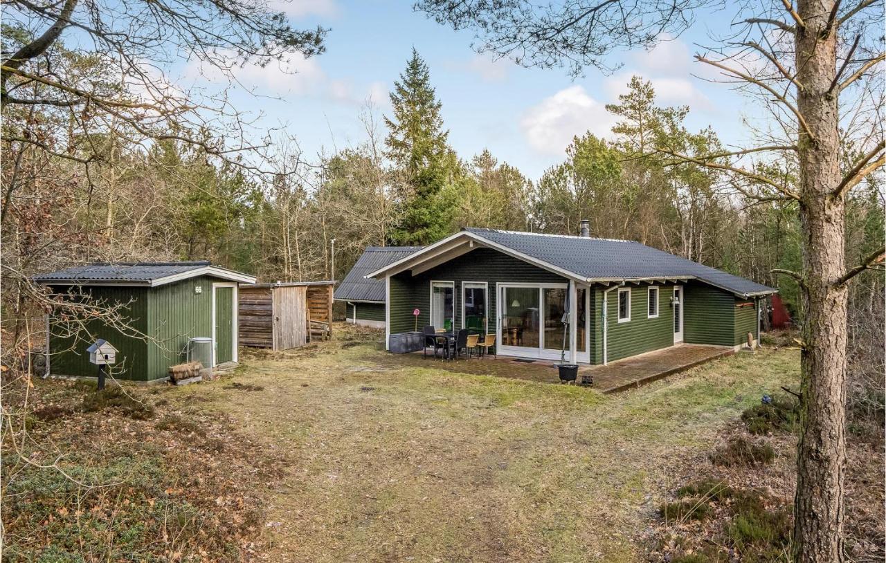 Beautiful Home In Herning With Kitchen Exteriör bild