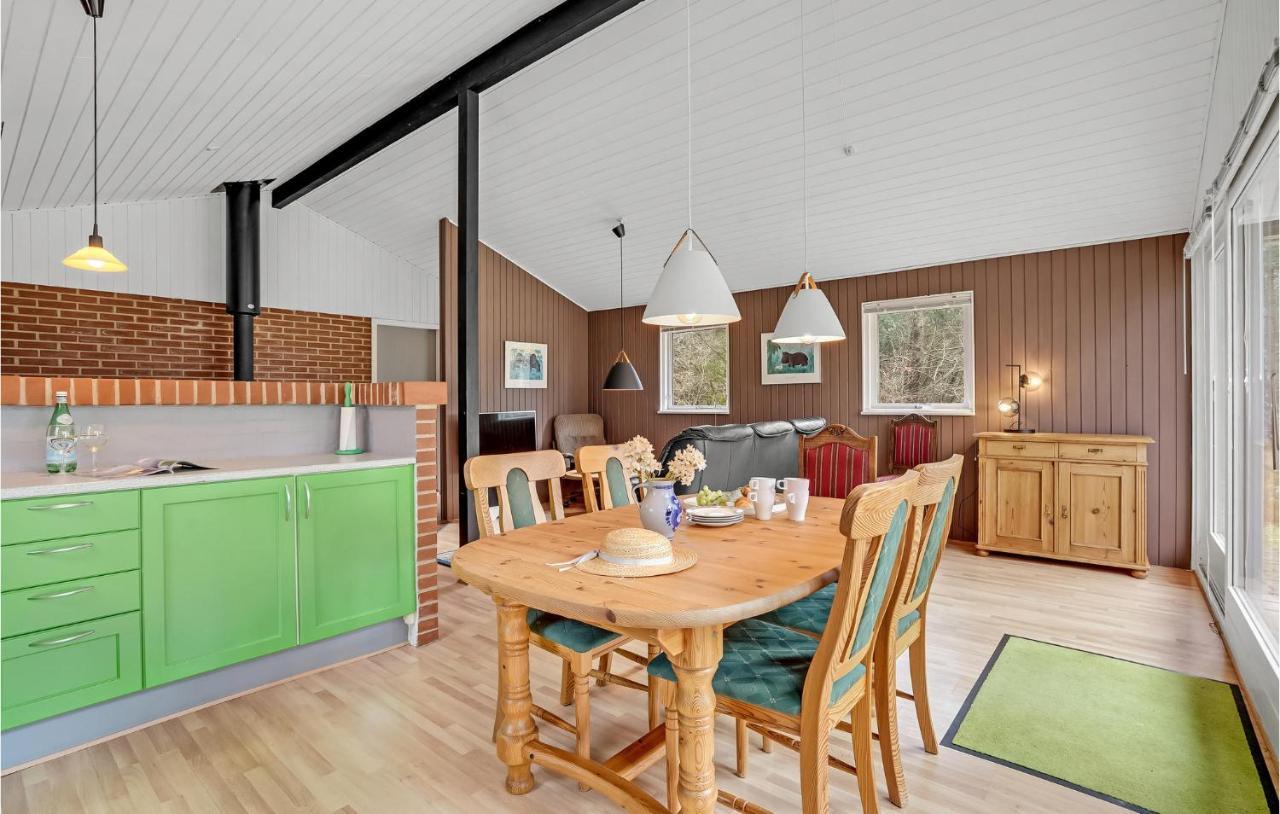 Beautiful Home In Herning With Kitchen Exteriör bild