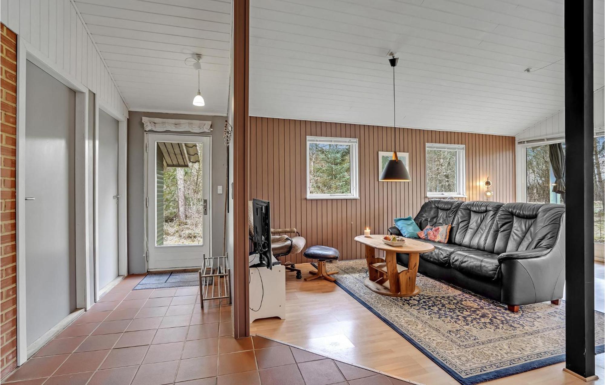 Beautiful Home In Herning With Kitchen Exteriör bild